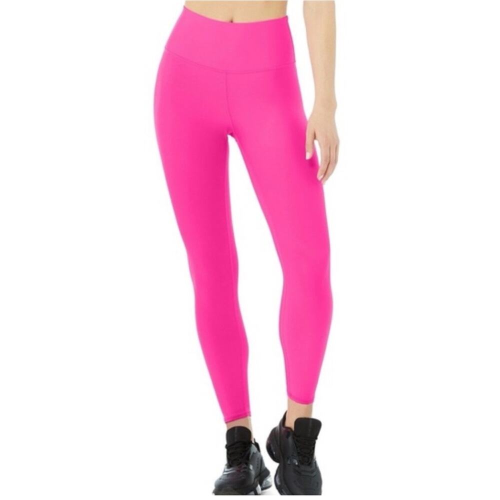 Alo Yoga High-Waist Airlift Legging in Neon Pink, Size Medium